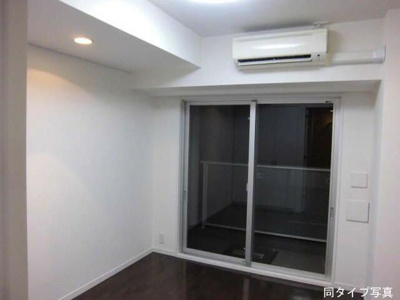 【居間・リビング】 | コンフォリア日本橋人形町イースト