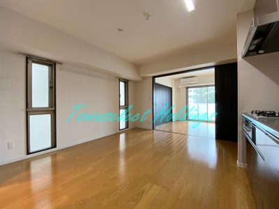 【居間・リビング】 | グランデュールⅢ江ノ島 | 使いやすいリビングになります♪