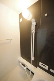 【浴室】 | 【仲介手数料無料！！】府中市日新町４丁目　新築戸建て（全7棟）2号棟　4990万円