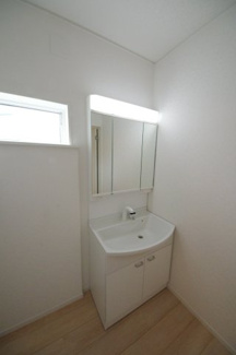 【構造・工法・仕様】 | 【仲介手数料無料！！】府中市日新町４丁目　新築戸建て（全7棟）2号棟　5190万円