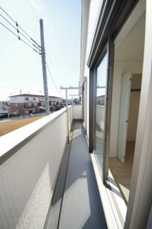 【バルコニー】 | 【仲介手数料無料！！】府中市日新町４丁目　新築戸建て（全7棟）2号棟　4990万円