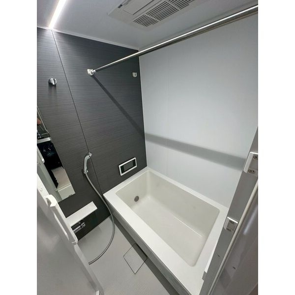 SPACE CUBE HONJIN　名古屋市賃貸　仲介手数料無料の浴室|バス