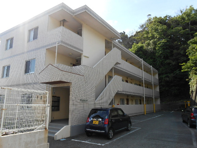 S0955R　ピニエール下田の外観