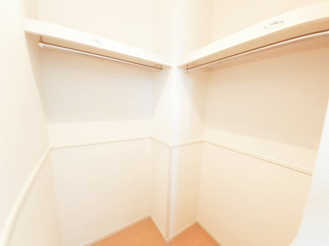 サンシャインアベニューⅡの収納