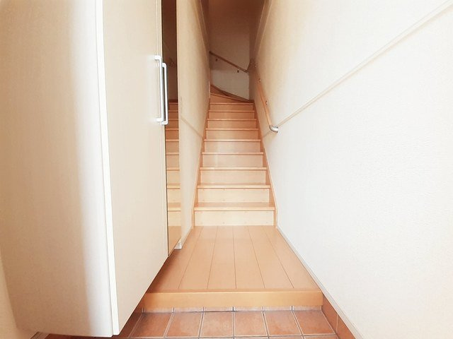 サンシャインアベニューⅡの玄関