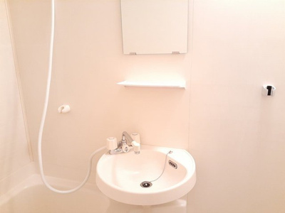 【洗面所】 | エクセレントコーポ | 忙しい朝には欠かせない洗面所です