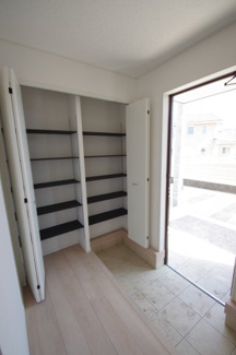 【構造・工法・仕様】 | 【仲介手数料無料！！】府中市日新町４丁目　新築戸建て（全7棟）3号棟　5190万円