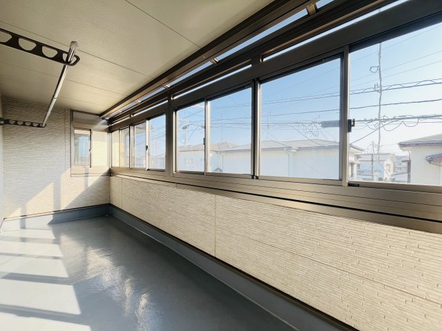 【バルコニー】 | 熊谷市原島　中古戸建 | サンルーム