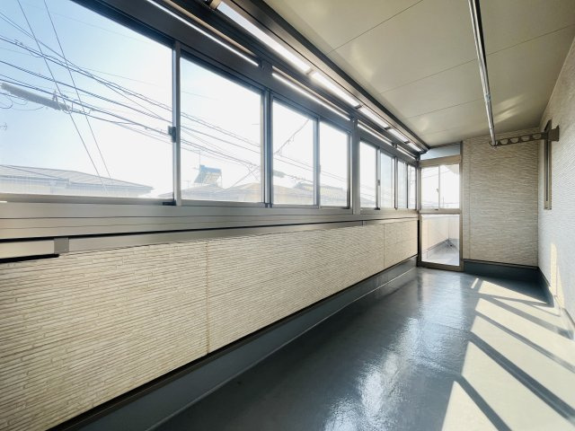 【バルコニー】 | 熊谷市原島　中古戸建 | サンルーム