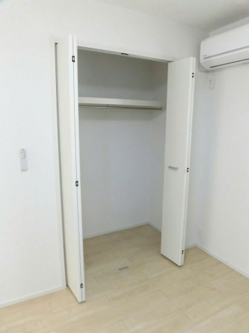 プロムナード牛川通 Gの収納