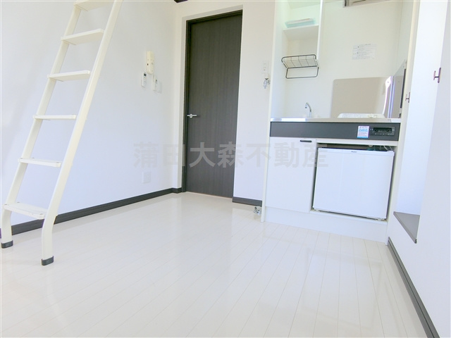 エスポワール羽田壱番館の居間・リビング