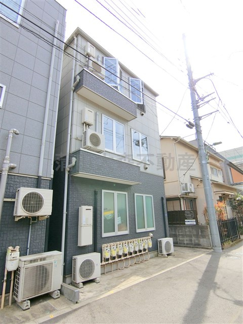 エスポワール羽田壱番館の外観