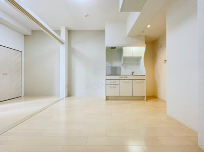 【居間・リビング】 | SERENiTE北浜 | 同マンション別部屋参考写真