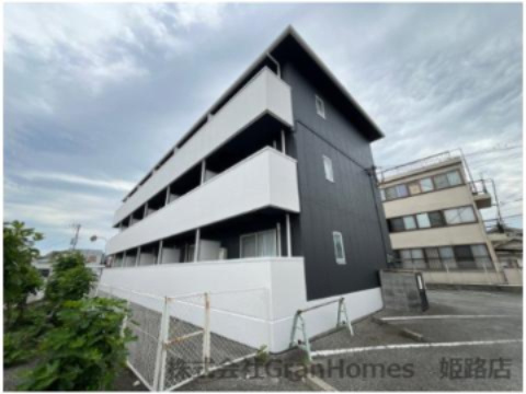 クレアトゥールOTUKAの外観