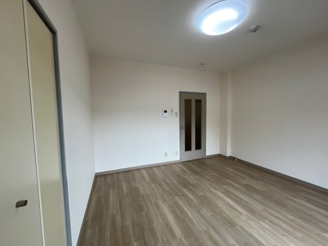 クレアトゥールOTUKAの内装