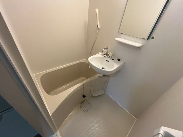 クレアトゥールOTUKAの浴室