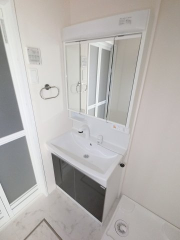 【独立洗面台】