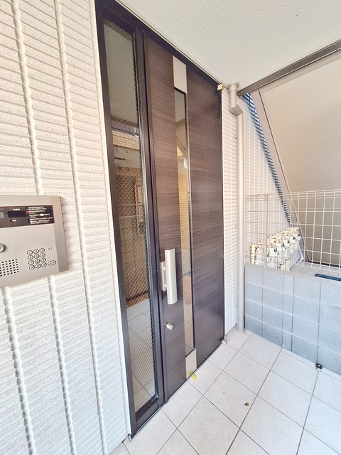 アーク・テラスのエントランス