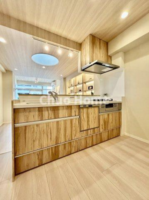 【キッチン】 | コーポ押上 | ワイドで収納豊富なシステムキッチン