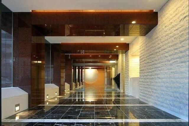 ガラ・ステーション岩本町Ｎｏｒｔｈのロビー