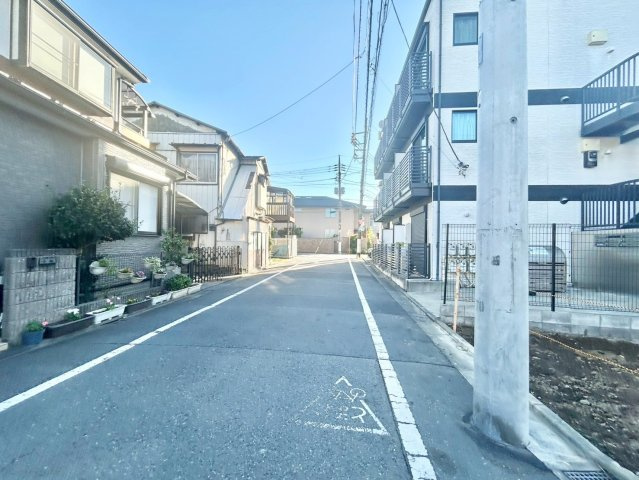 板橋区西台3丁目　建築条件付き売地の前面道路含む現地写真|現地写真

現地ご見学希望・資料請求などお気軽にお問い合わせ下さい！
03-5990-5201