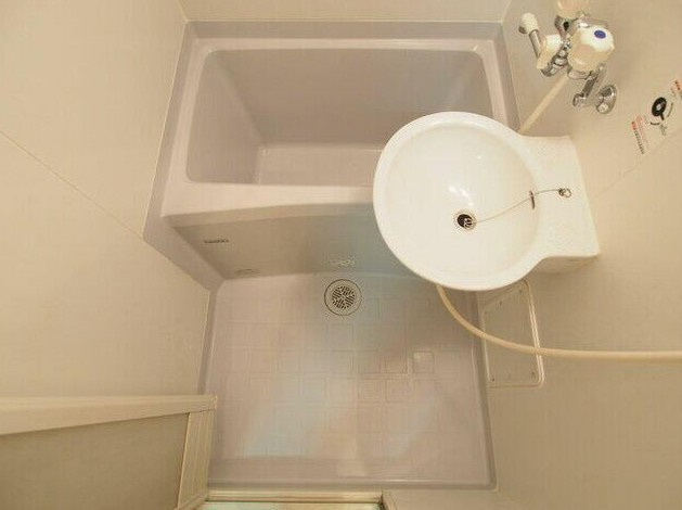 メゾンフォレの浴室