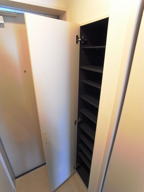 リブリ・Kushihikiの玄関