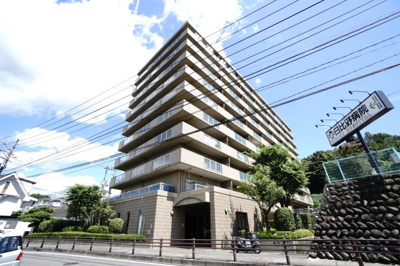 【外観】 | 【上質リノベ】サーパス沼田 | 現地（2025年11月1日9：00頃）撮影