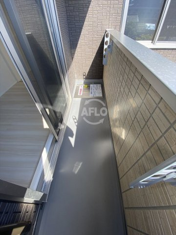 木蓮のバルコニー|木蓮　バルコニー