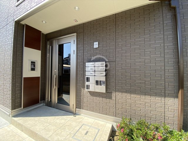 木蓮のエントランス|木蓮　エントランス