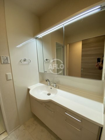 木蓮の独立洗面台|木蓮　独立洗面台