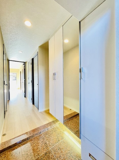 【玄関】 | アーバンパレス春日原ソレイユ