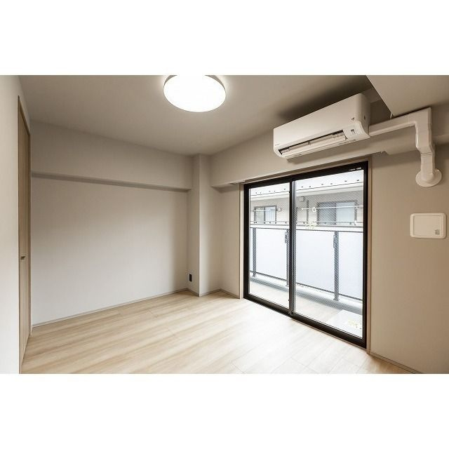 ディームス浦安の居間・リビング