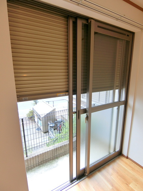 ヴァンテアン・ノールのセキュリティ|★安心の防犯シャッター★