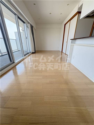 【居間・リビング】 | メイツブラン九条駅前