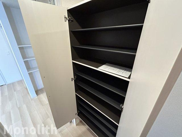 プロムナードⅠの玄関