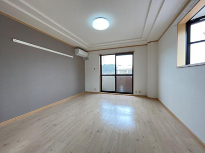 【居間・リビング】 | ブライトフューチャー・Ｎ