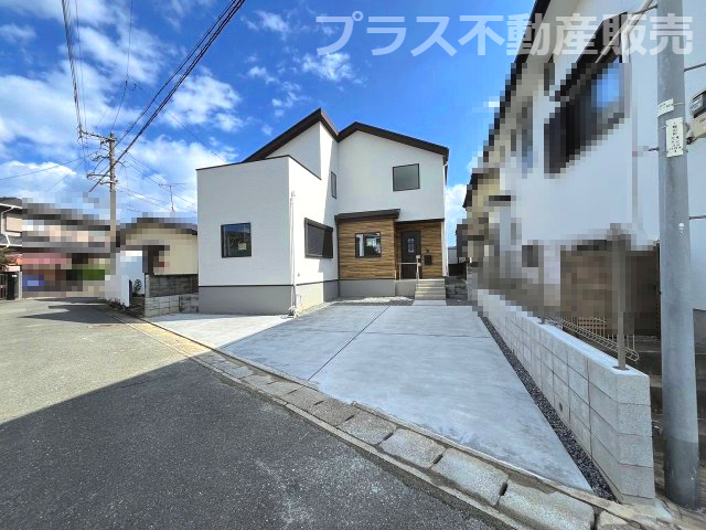 【外観】 | 福岡市南区鶴田3丁目4期　1号棟（全1棟）【仲介手数料無料・0円】 | 完成しました。物件内部もご見学頂けます。プラス不動産販売にお任せ下さい。