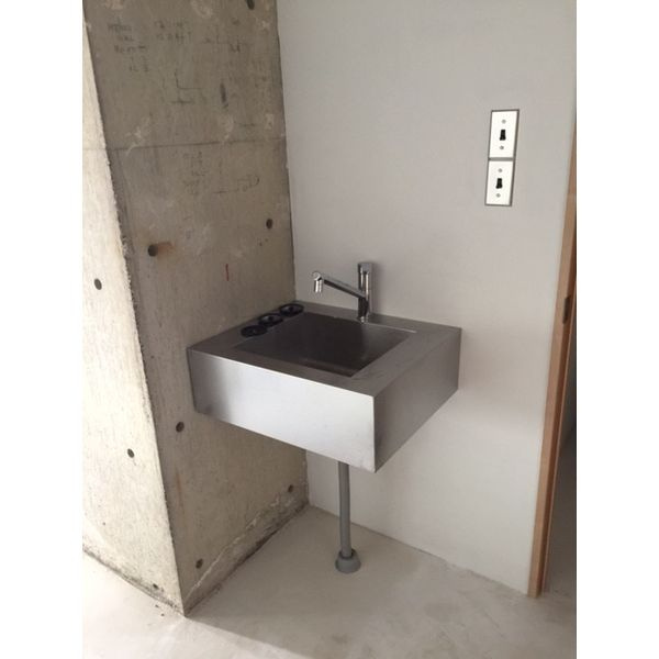 リバーサイドJ1の洗面所