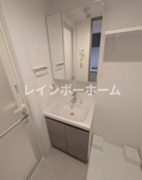 ジェノヴィア四ツ木の洗面所