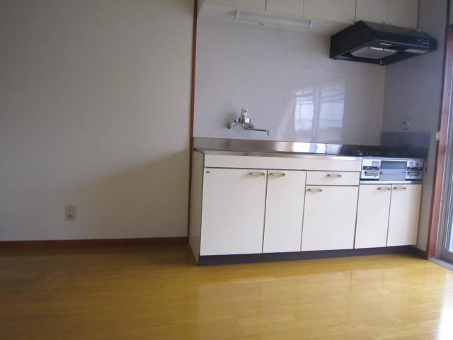 三鷹市下連雀８丁目の賃貸マンションのキッチン