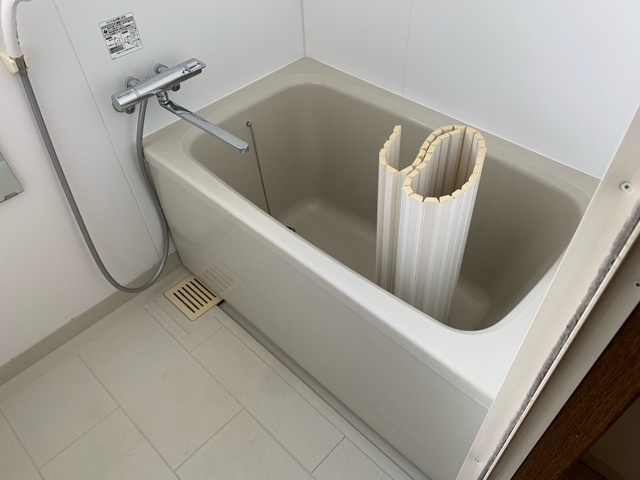 三鷹市下連雀８丁目の賃貸マンションの浴室