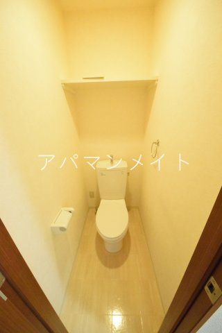 【トイレ】 | GLOIREMANSION | 棚あります