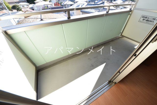 【バルコニー】 | GLOIREMANSION | バルコニーあります