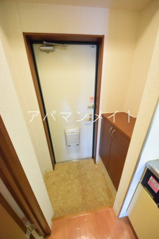 【玄関】 | GLOIREMANSION | シューズボックスあります