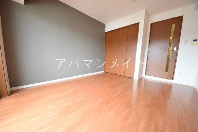 【居間・リビング】 | GLOIREMANSION | 戸塚周辺ならアパマンメイトへＬｅｔｓ Ｇｏ ！