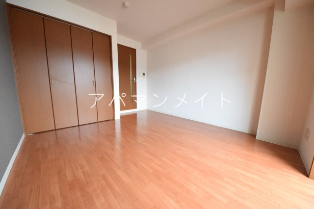 【寝室】 | GLOIREMANSION | 戸塚周辺ならアパマンメイトへＬｅｔｓ Ｇｏ ！