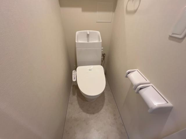 プランドール豊町のトイレ|シャワー付トイレ