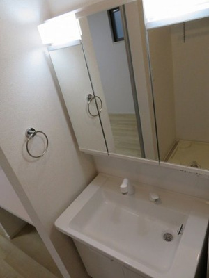 【洗面所】 | カルヴァドス　Ｂ | 【カルヴァドス　Ｂ】忙しい朝には欠かせない洗面所です