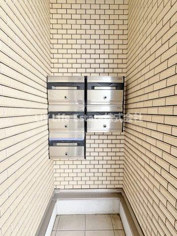 グラシアス　ユリ